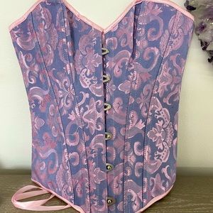 Purple and pink corset top💕